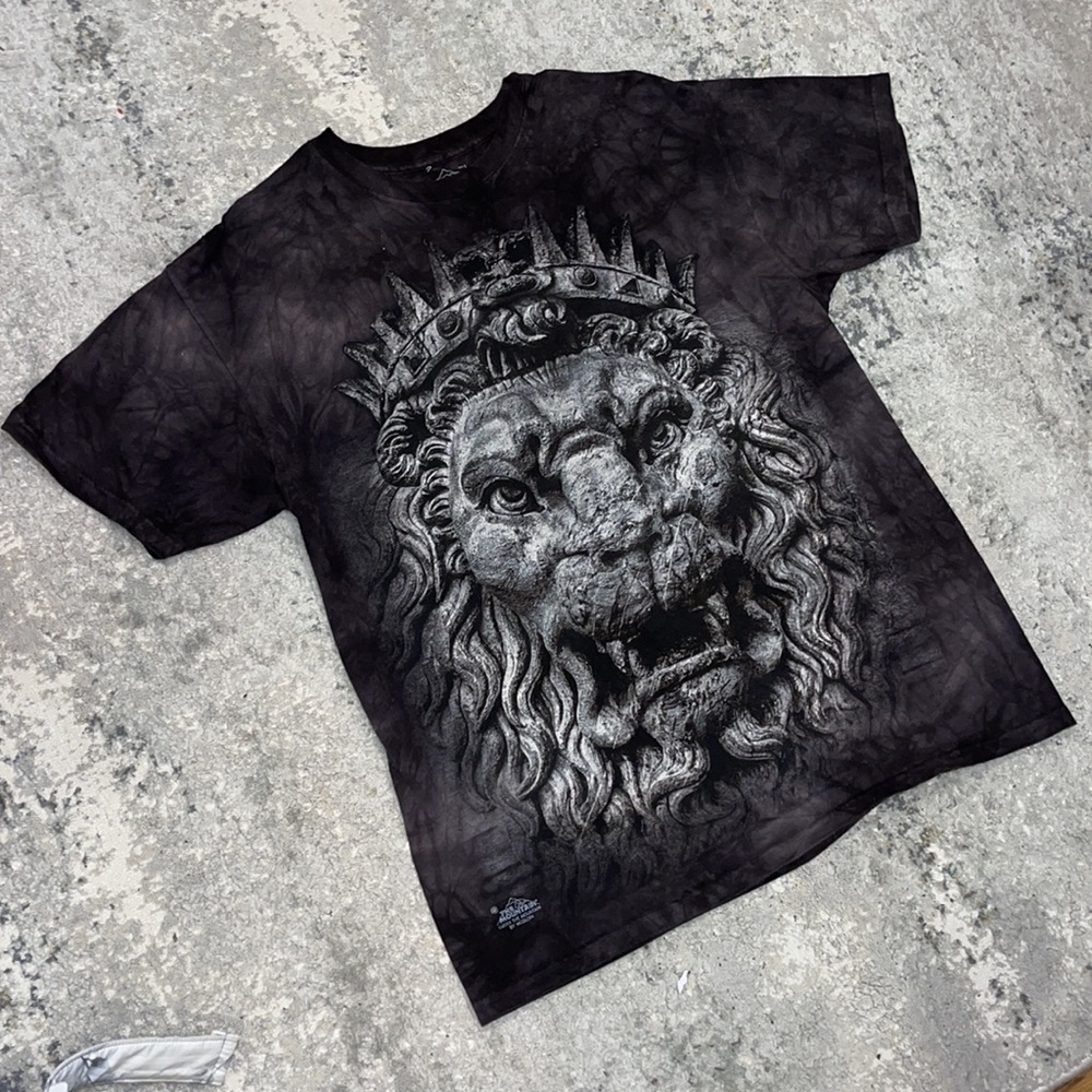 The Mountain | Stone King Lion T Shirt